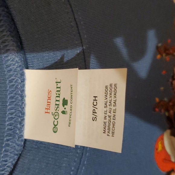 Cow Crewneck - Picture 3 of 3